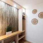 - Zen Haven Luxurious 3-room Japanese-themed With King-size Beds, Balcony, Bamboo Accents, Entertainment Galore & Private Parking - Near Airport & Train Station - * Duisburgo