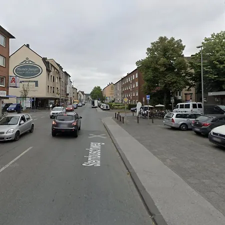 - Zen Haven Luxurious 3-room Japanese-themed With King-size Beds, Balcony, Bamboo Accents, Entertainment Galore & Private Parking - Near Airport & Train Station - Apartmán *